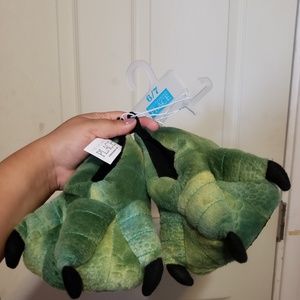 Childrens Place dinosaur claw slippers